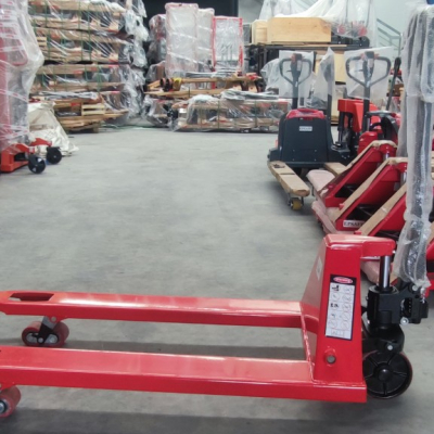 Xe nâng tay 2.5 tấn
