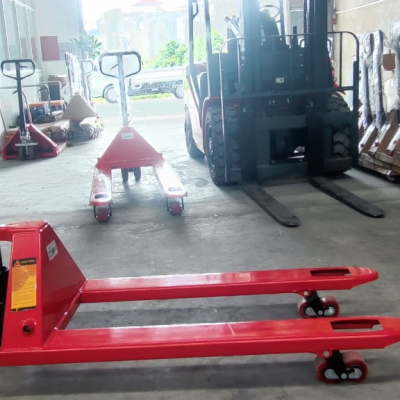 Xe nâng tay 3.5 tấn