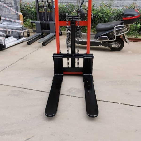 Xe nâng tay cao 1.5 tấn 